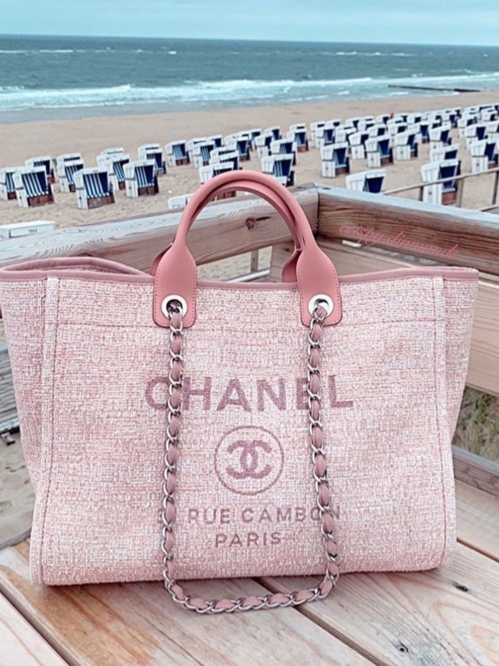 GWP novelty canvas Pink Tote with Chain Strap